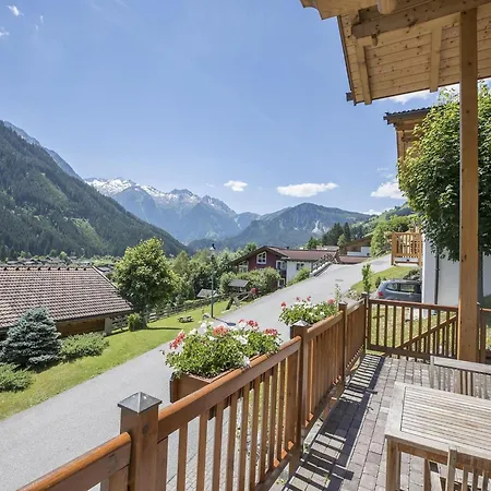 Spacious Detached Chalet In Holiday Village Σπίτι διακοπών Wald im Pinzgau