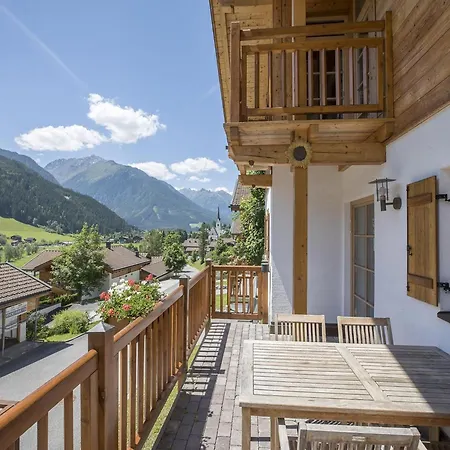 Spacious Mountain In